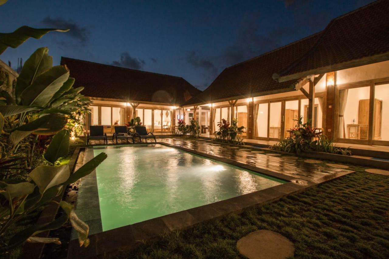 Devan Guest House Canggu エクステリア 写真