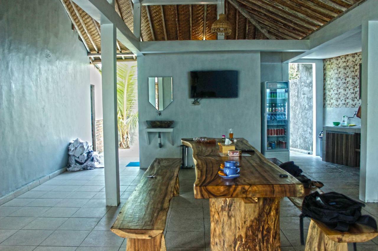 Devan Guest House Canggu エクステリア 写真